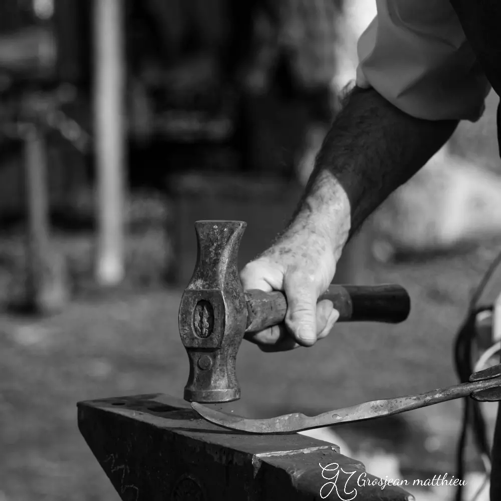 blacksmithing demonstration by michel 06