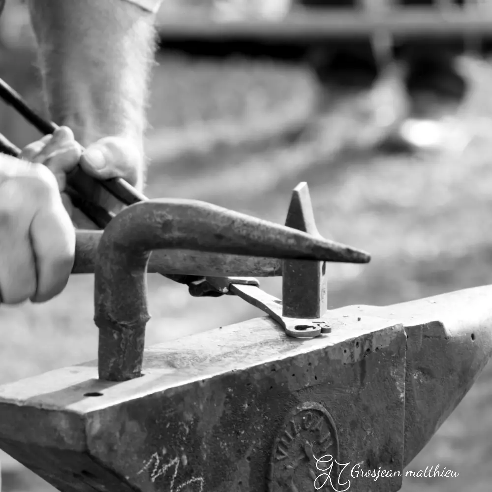 blacksmithing demonstration by michel 10