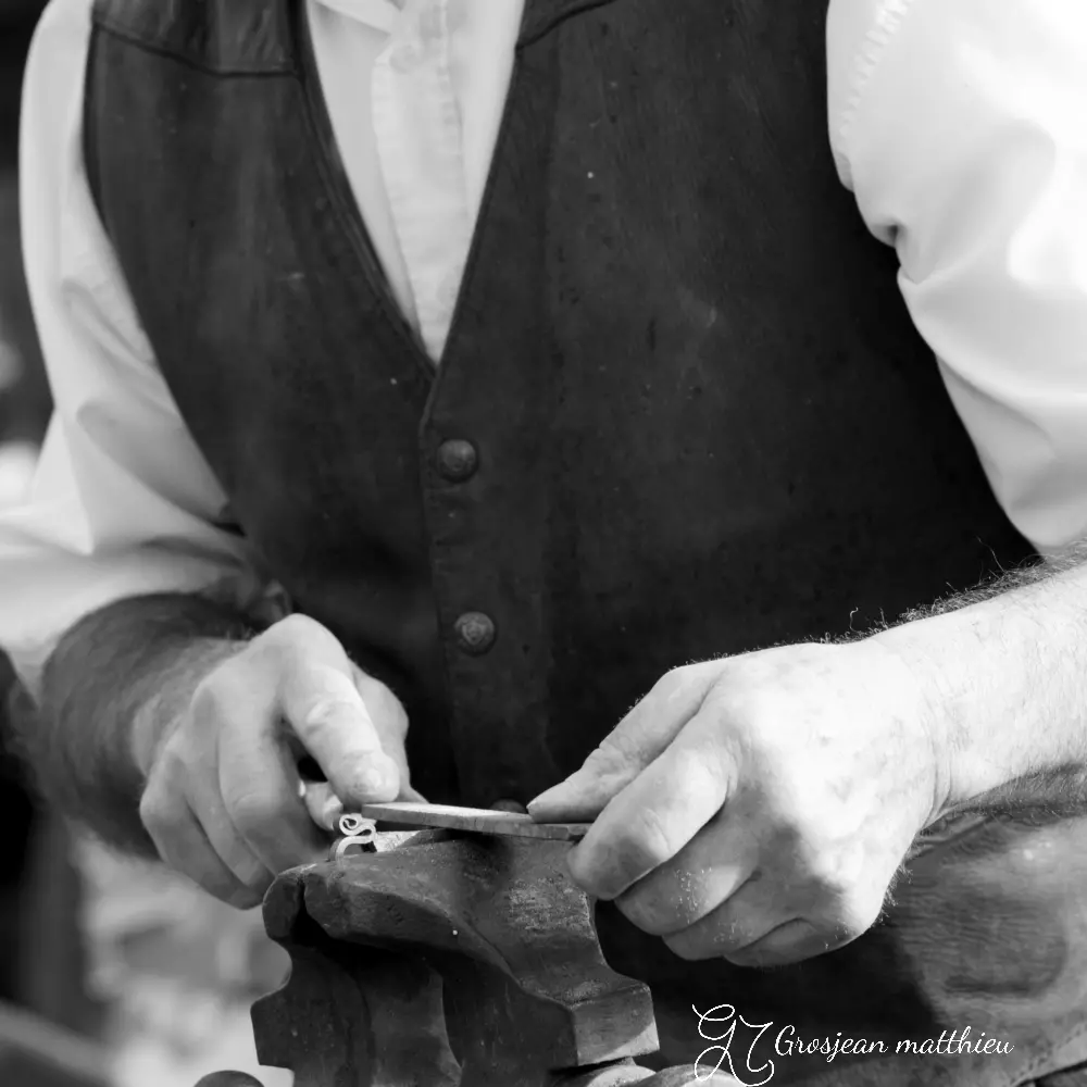 blacksmithing demonstration by michel 12