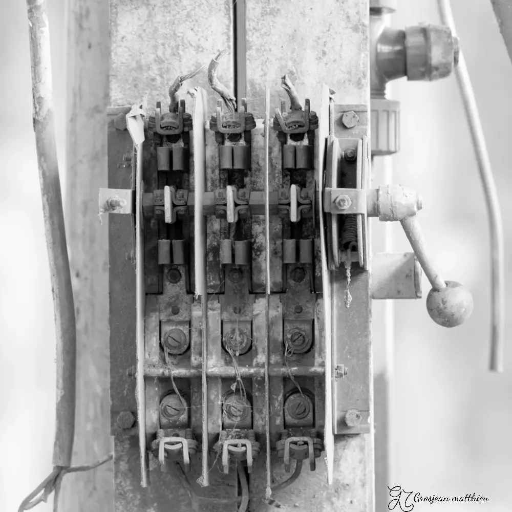 a disused workshop 06